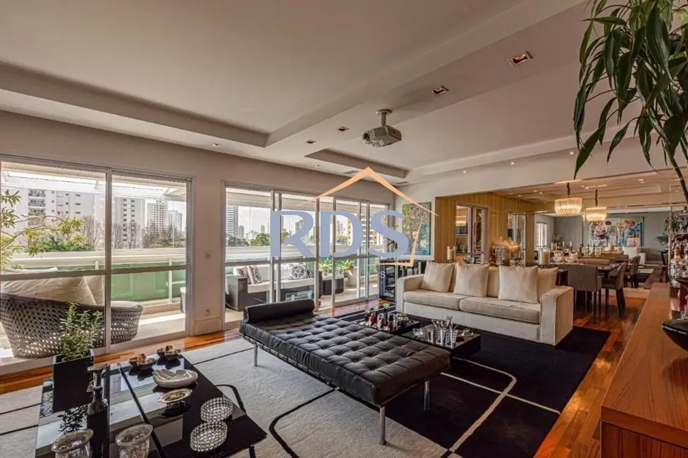 Foto 6 de Apartamento com 4 quartos à venda, 240m2 em Cidade Monções, São Paulo - SP