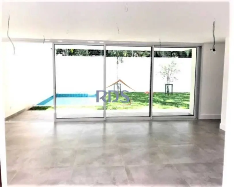 Casa de Condomínio com 3 quartos à venda, 300m2 em Retiro Morumbi, São Paulo - SP - imagem 7 Foto 7 de Casa de Condomínio com 3 quartos à venda, 300m2 em Retiro Morumbi, São Paulo - SP