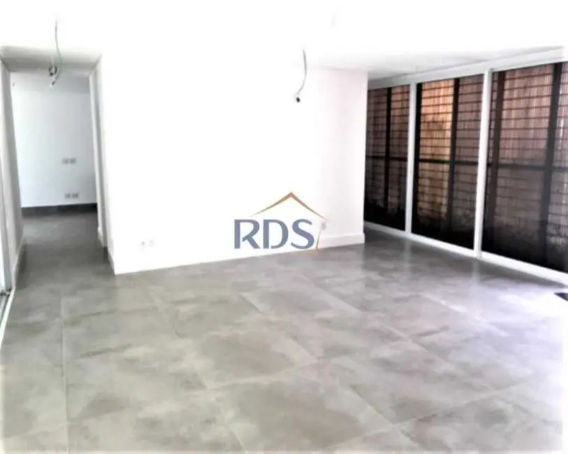 Casa de Condomínio com 3 quartos à venda, 300m2 em Retiro Morumbi, São Paulo - SP - imagem 1 Foto 1 de Casa de Condomínio com 3 quartos à venda, 300m2 em Retiro Morumbi, São Paulo - SP