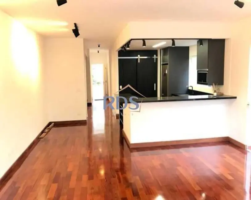 Foto 6 de Casa de Condomínio com 3 quartos à venda, 300m2 em Jardim Viana, São Paulo - SP