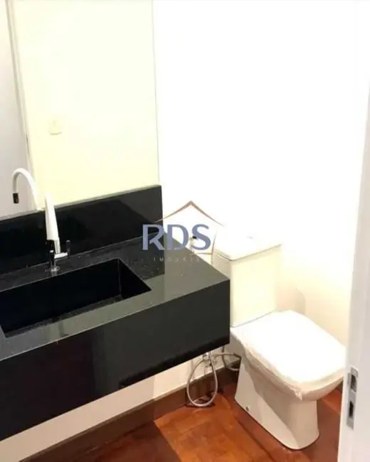 Foto 9 de Casa de Condomínio com 3 quartos à venda, 300m2 em Jardim Viana, São Paulo - SP