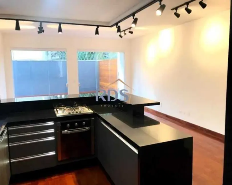Foto 7 de Casa de Condomínio com 3 quartos à venda, 300m2 em Jardim Viana, São Paulo - SP