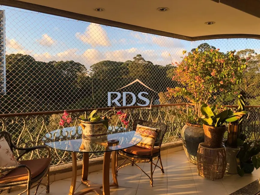 Apartamento com 3 quartos à venda, 296m2 em Santo Amaro, São Paulo - SP - imagem 8 Foto 8 de Apartamento com 3 quartos à venda, 296m2 em Santo Amaro, São Paulo - SP