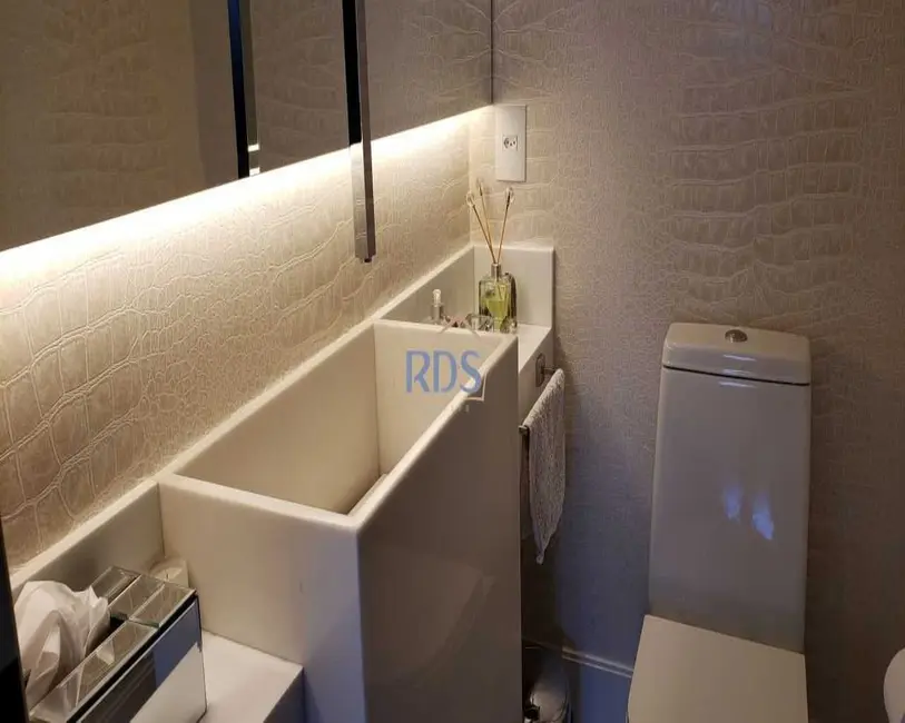 Apartamento com 3 quartos à venda, 185m2 em Campo Belo, São Paulo - SP - imagem 8 Foto 8 de Apartamento com 3 quartos à venda, 185m2 em Campo Belo, São Paulo - SP