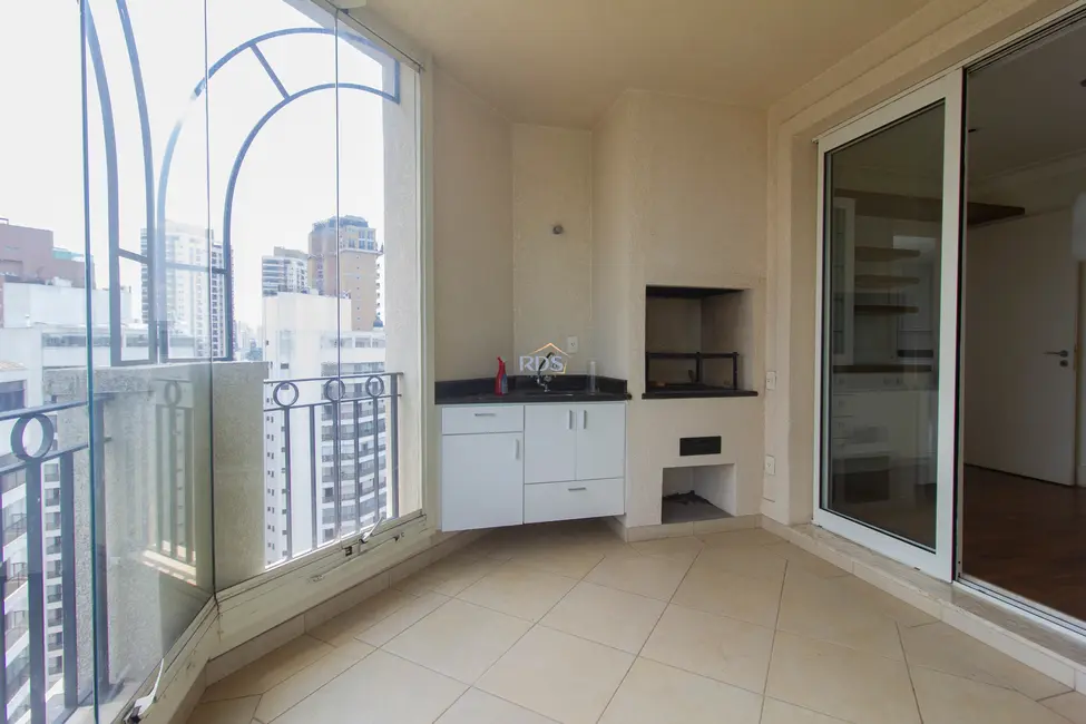 Foto 4 de Apartamento com 4 quartos à venda, 260m2 em Jardim Fonte do Morumbi, São Paulo - SP