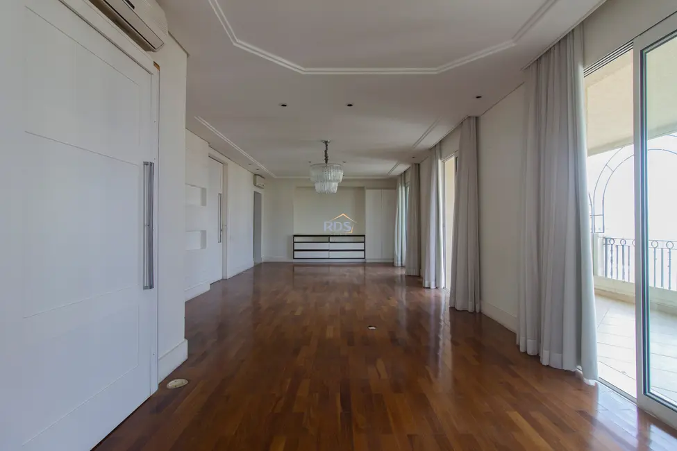 Foto 2 de Apartamento com 4 quartos à venda, 260m2 em Jardim Fonte do Morumbi, São Paulo - SP