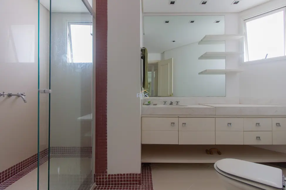 Foto 9 de Apartamento com 4 quartos à venda, 260m2 em Jardim Fonte do Morumbi, São Paulo - SP