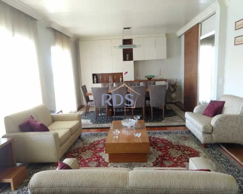 Apartamento com 4 quartos à venda e para alugar, 275m2 em Indianópolis, São Paulo - SP - imagem 8 Foto 8 de Apartamento com 4 quartos à venda e para alugar, 275m2 em Indianópolis, São Paulo - SP