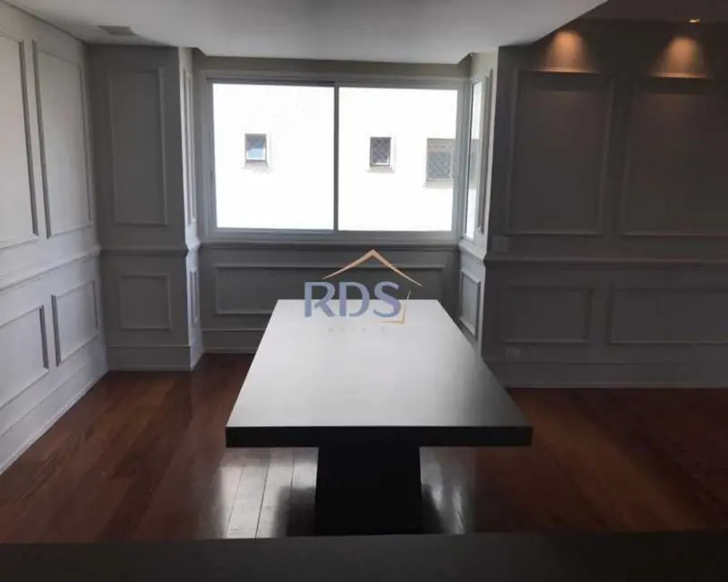Apartamento com 3 quartos à venda e para alugar, 217m2 em Vila Congonhas, São Paulo - SP - imagem 3 Foto 3 de Apartamento com 3 quartos à venda e para alugar, 217m2 em Vila Congonhas, São Paulo - SP