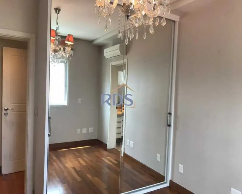 Apartamento com 3 quartos à venda e para alugar, 217m2 em Vila Congonhas, São Paulo - SP - imagem 5 Foto 5 de Apartamento com 3 quartos à venda e para alugar, 217m2 em Vila Congonhas, São Paulo - SP