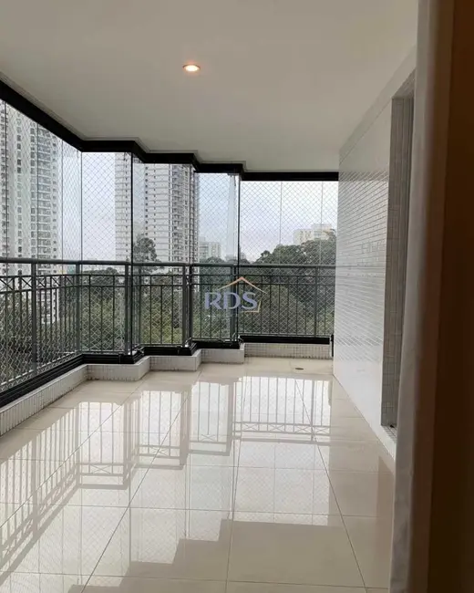 Apartamento com 5 quartos à venda e para alugar, 370m2 em Santo Amaro, São Paulo - SP - imagem 4 Foto 4 de Apartamento com 5 quartos à venda e para alugar, 370m2 em Santo Amaro, São Paulo - SP