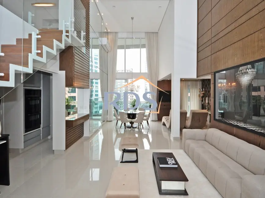 Foto 1 de Apartamento com 2 quartos à venda e para alugar, 141m2 em Cidade Monções, São Paulo - SP