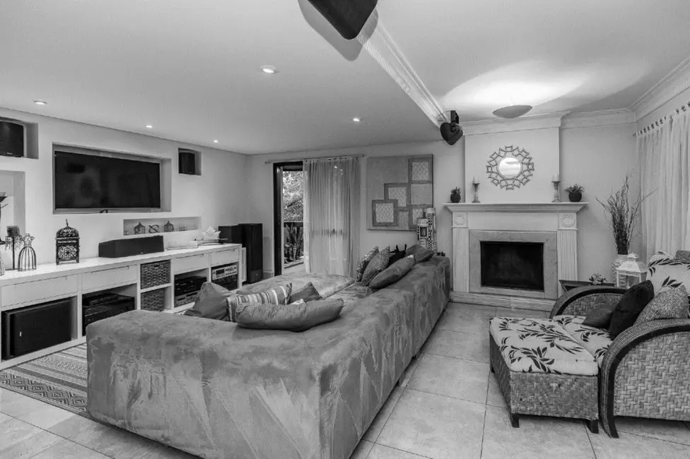 Apartamento com 3 quartos à venda, 210m2 em Vila Suzana, São Paulo - SP - imagem 5 Foto 5 de Apartamento com 3 quartos à venda, 210m2 em Vila Suzana, São Paulo - SP