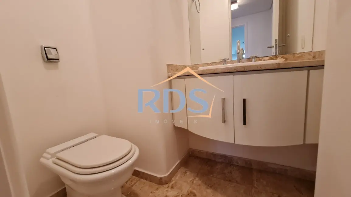 Apartamento com 4 quartos para alugar, 337m2 em Alto da Boa Vista, São Paulo - SP - imagem 9 Foto 9 de Apartamento com 4 quartos para alugar, 337m2 em Alto da Boa Vista, São Paulo - SP