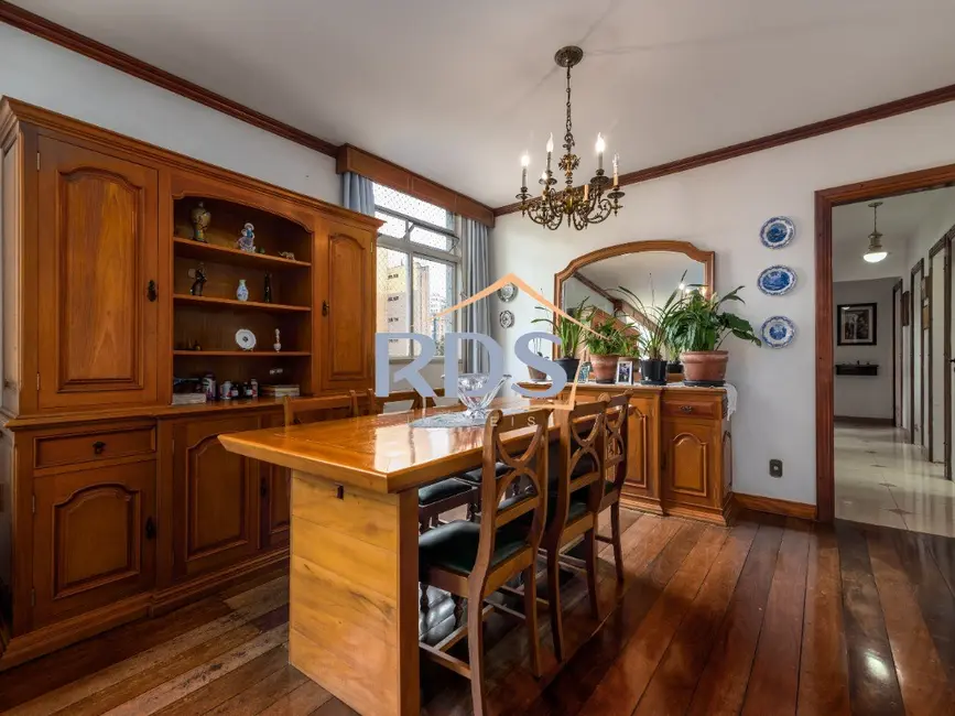 Foto 3 de Apartamento com 3 quartos à venda, 140m2 em Cerqueira César, São Paulo - SP