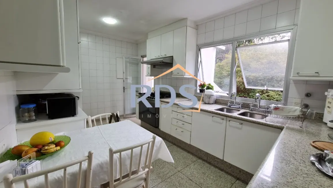 Casa com 4 quartos à venda, 400m2 em Chácara Santo Antônio (Zona Sul), São Paulo - SP - imagem 8 Foto 8 de Casa com 4 quartos à venda, 400m2 em Chácara Santo Antônio (Zona Sul), São Paulo - SP