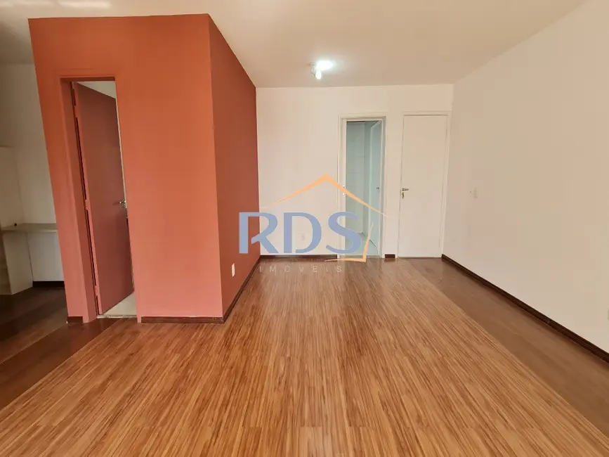 Foto 2 de Apartamento com 3 quartos à venda, 105m2 em Vila Suzana, São Paulo - SP