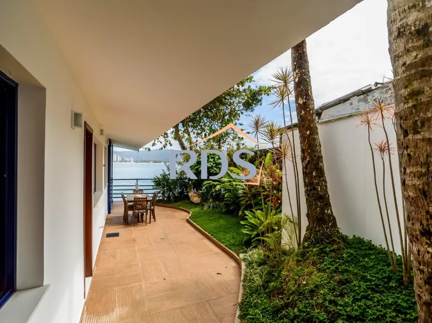 Foto 4 de Apartamento com 4 quartos à venda, 181m2 em Parque Enseada, Guaruja - SP