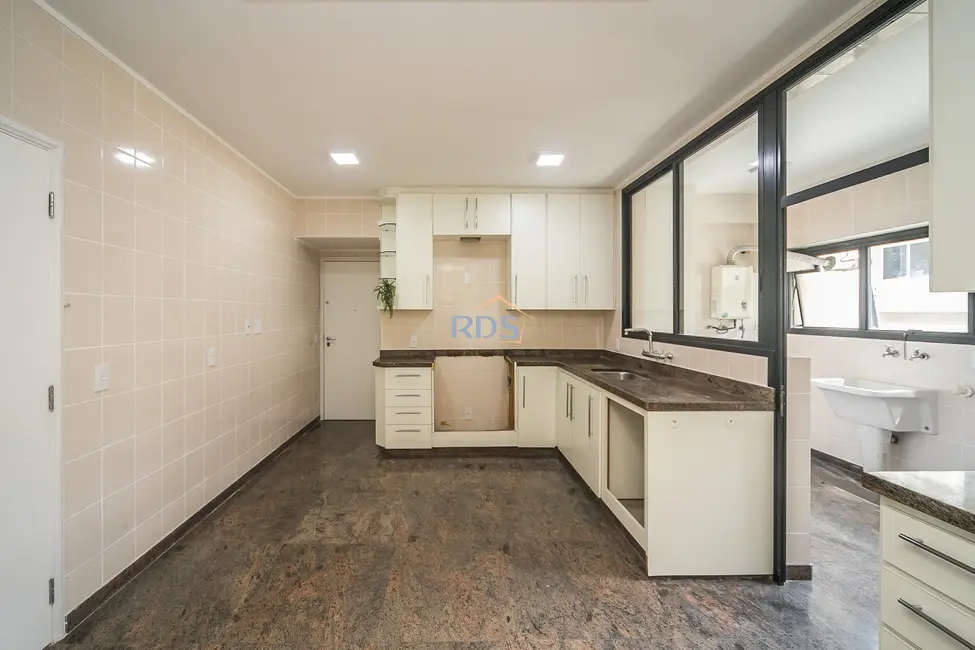 Foto 9 de Apartamento com 4 quartos à venda, 172m2 em Campo Belo, São Paulo - SP