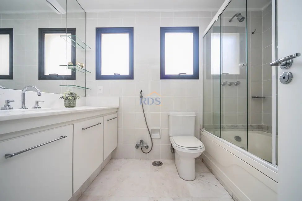 Foto 7 de Apartamento com 4 quartos à venda, 172m2 em Campo Belo, São Paulo - SP