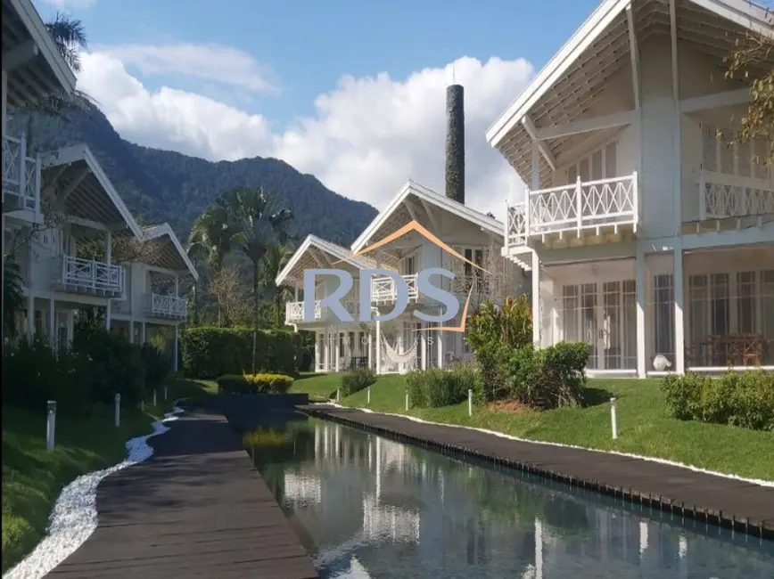 Foto 3 de Casa de Condomínio com 4 quartos à venda, 309m2 em Sao Sebastiao - SP