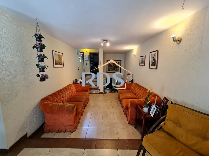 Foto 3 de Casa com 4 quartos à venda, 309m2 em Jardim Leonor, São Paulo - SP