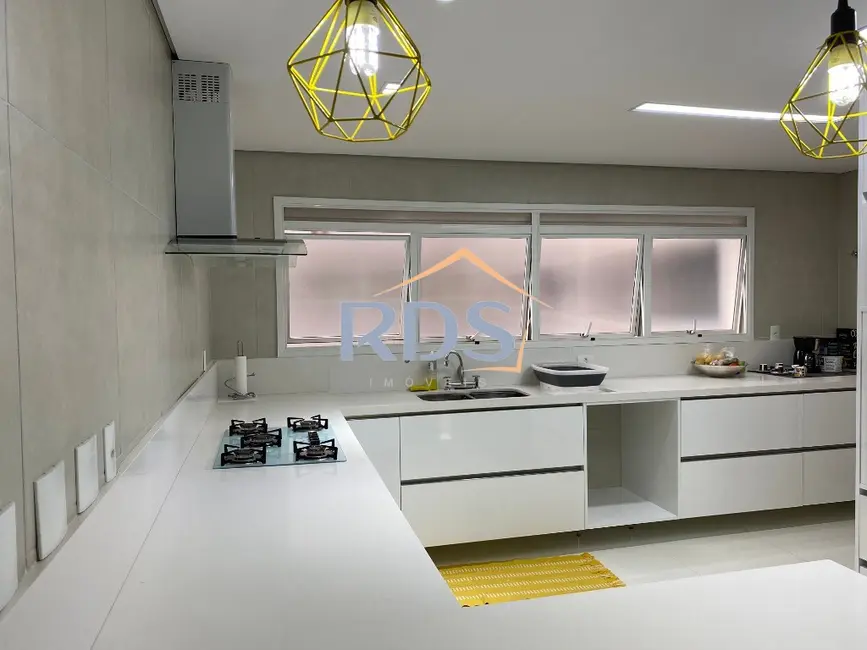 Foto 2 de Apartamento com 3 quartos à venda, 238m2 em Vila Suzana, São Paulo - SP