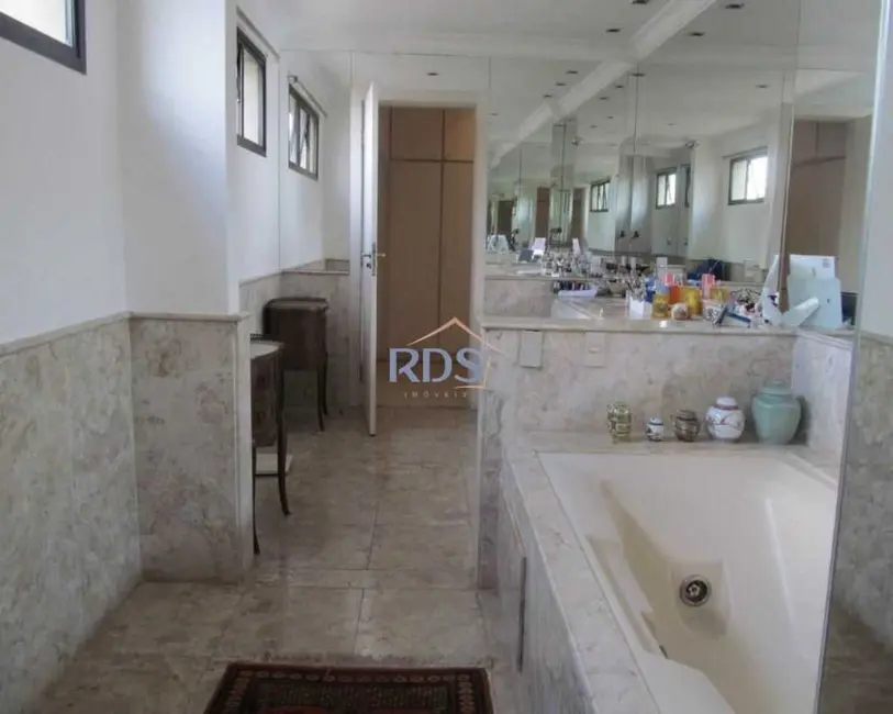 Foto 9 de Apartamento com 4 quartos à venda, 500m2 em Vila Progredior, São Paulo - SP