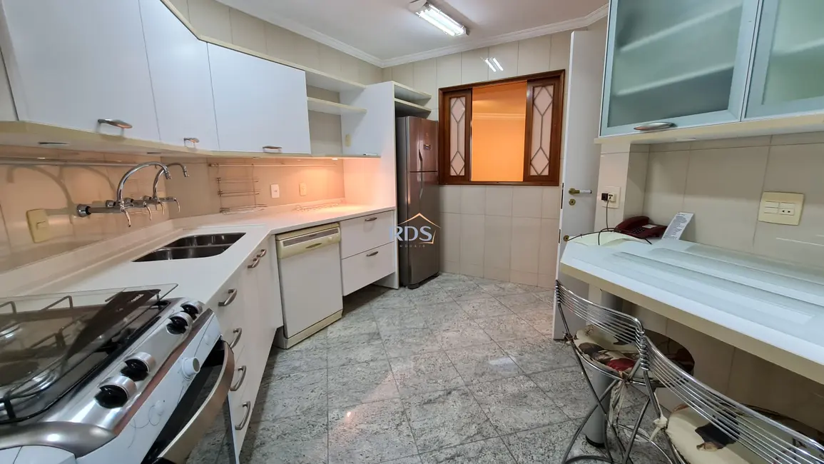 Apartamento com 3 quartos à venda, 120m2 em Indianópolis, São Paulo - SP - imagem 7 Foto 7 de Apartamento com 3 quartos à venda, 120m2 em Indianópolis, São Paulo - SP
