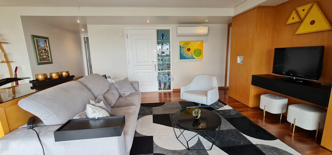 Apartamento com 3 quartos à venda, 138m2 em Vila Andrade, São Paulo - SP - imagem 5 Foto 5 de Apartamento com 3 quartos à venda, 138m2 em Vila Andrade, São Paulo - SP