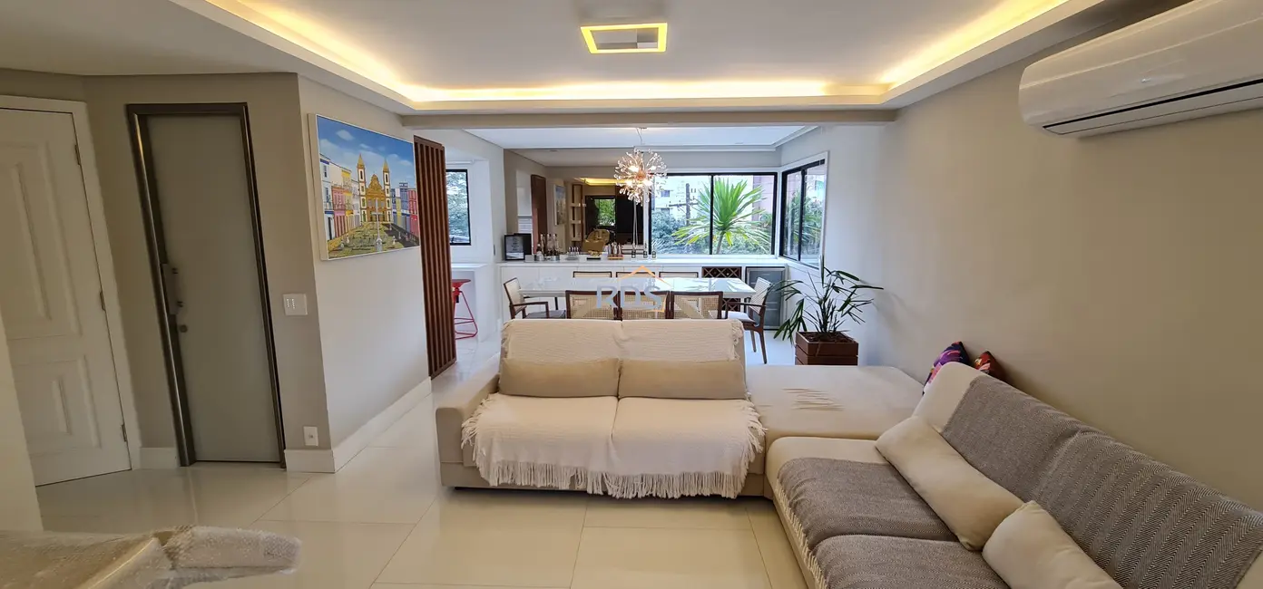 Apartamento com 3 quartos à venda, 165m2 em Vila Andrade, São Paulo - SP - imagem 3 Foto 3 de Apartamento com 3 quartos à venda, 165m2 em Vila Andrade, São Paulo - SP