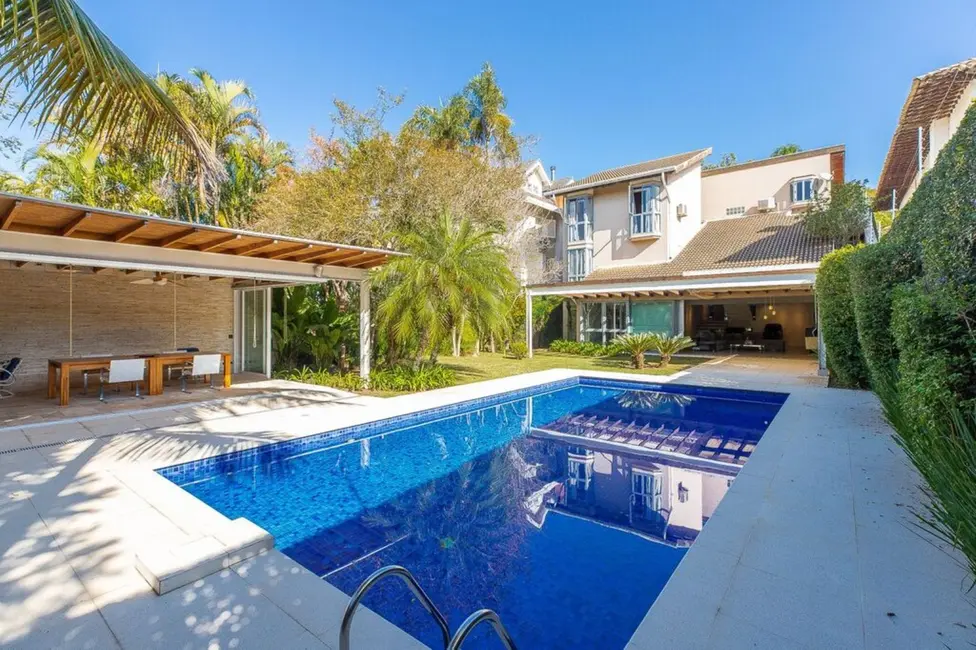 Casa com 4 quartos à venda, 425m2 em Jardim Cordeiro, São Paulo - SP - imagem 2 Foto 2 de Casa com 4 quartos à venda, 425m2 em Jardim Cordeiro, São Paulo - SP