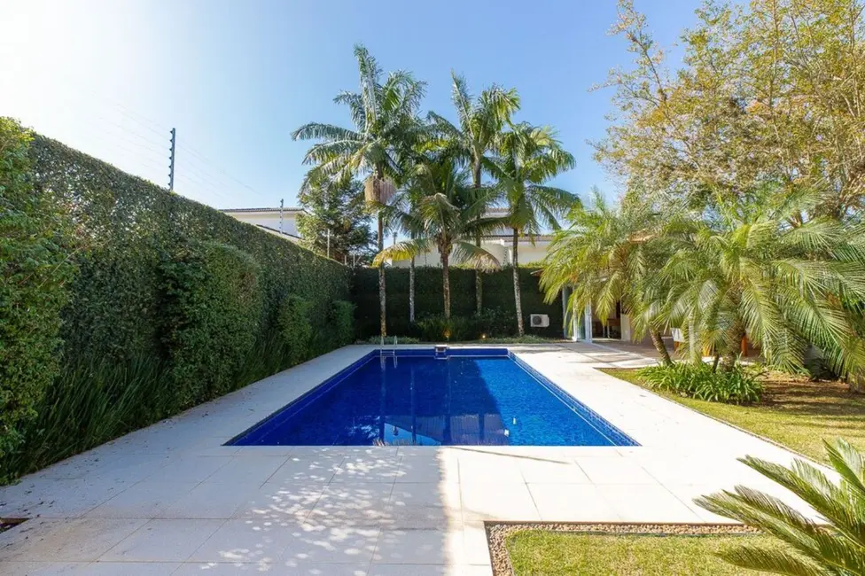 Casa com 4 quartos à venda, 425m2 em Jardim Cordeiro, São Paulo - SP - imagem 3 Foto 3 de Casa com 4 quartos à venda, 425m2 em Jardim Cordeiro, São Paulo - SP