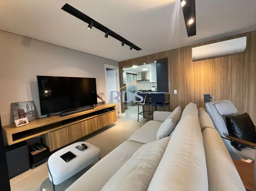 Apartamento com 2 quartos à venda, 113m2 em Chácara Santo Antônio (Zona Sul), São Paulo - SP - imagem 3 Foto 3 de Apartamento com 2 quartos à venda, 113m2 em Chácara Santo Antônio (Zona Sul), São Paulo - SP