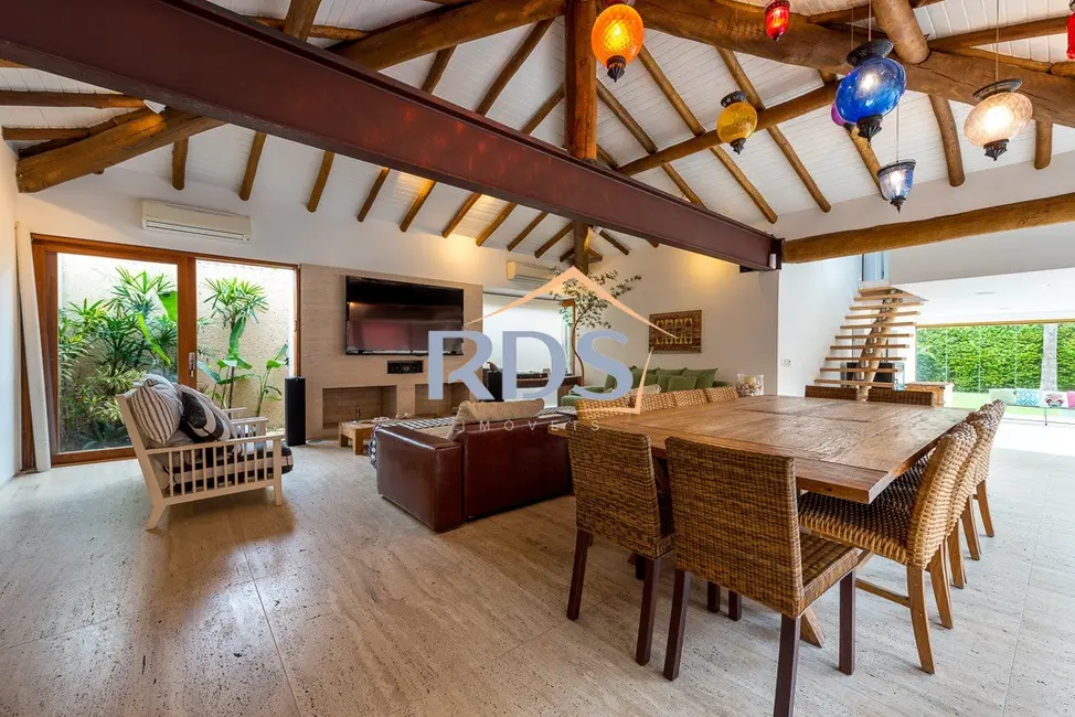 Foto 8 de Casa de Condomínio com 4 quartos à venda, 267m2 em Sao Sebastiao - SP