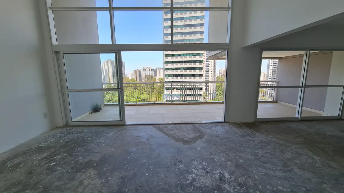Foto 1 de Apartamento com 5 quartos à venda, 238m2 em Vila Suzana, São Paulo - SP
