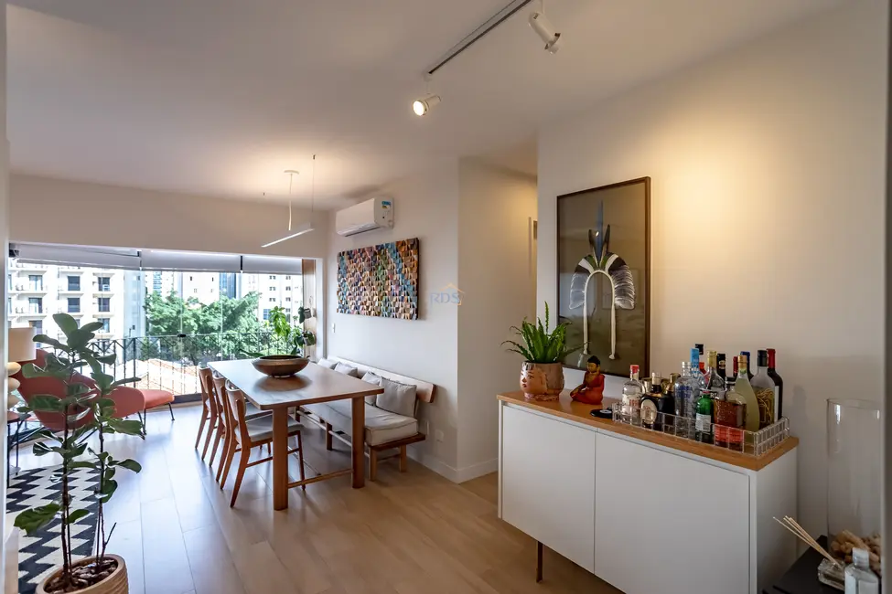 Foto 6 de Apartamento com 2 quartos à venda, 84m2 em Itaim Bibi, São Paulo - SP