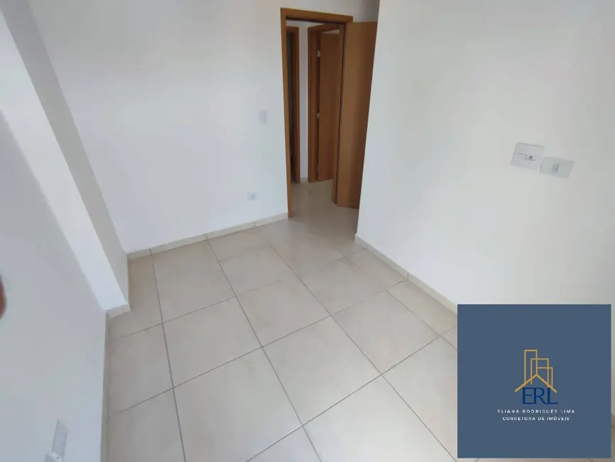 Foto 1 de Apartamento com 2 quartos à venda, 70m2 em Guilhermina, Praia Grande - SP