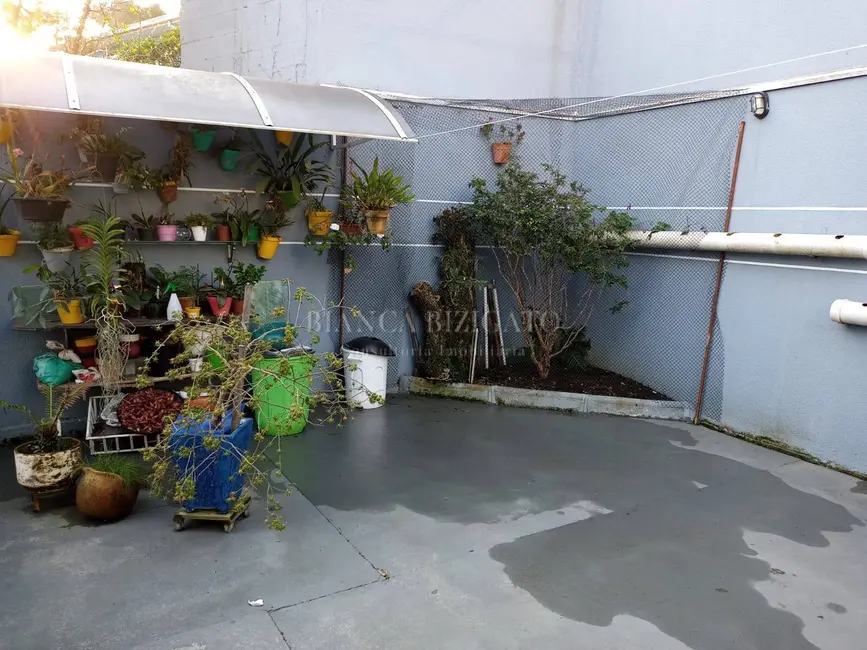 Casa com 5 quartos à venda, 338m2 em Ahú, Curitiba - PR - imagem 6 Foto 6 de Casa com 5 quartos à venda, 338m2 em Ahú, Curitiba - PR