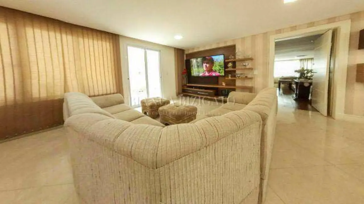 Foto 5 de Casa com 7 quartos à venda, 733m2 em Vista Alegre, Curitiba - PR