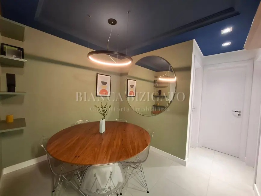 Foto 4 de Apartamento com 2 quartos à venda, 72m2 em Bacacheri, Curitiba - PR