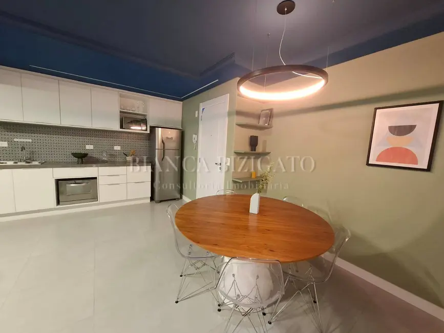 Foto 3 de Apartamento com 2 quartos à venda, 72m2 em Bacacheri, Curitiba - PR