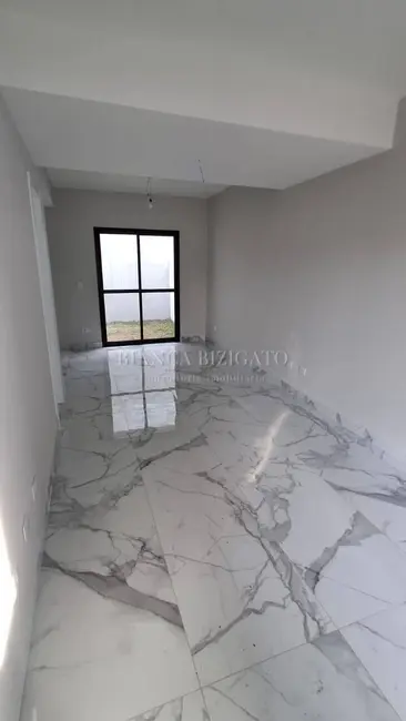 Foto 3 de Casa com 3 quartos à venda, 117m2 em Xaxim, Curitiba - PR