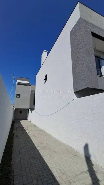 Foto 2 de Casa com 3 quartos à venda, 117m2 em Xaxim, Curitiba - PR