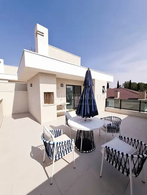 Casa com 3 quartos à venda, 183m2 em Santa Felicidade, Curitiba - PR - imagem 3 Foto 3 de Casa com 3 quartos à venda, 183m2 em Santa Felicidade, Curitiba - PR