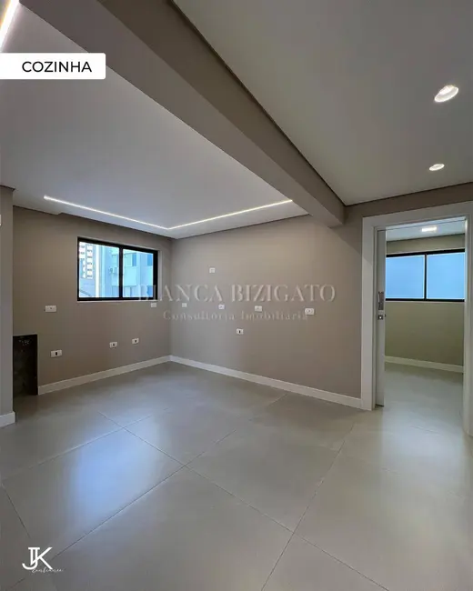 Foto 3 de Apartamento com 3 quartos à venda, 193m2 em Água Verde, Curitiba - PR