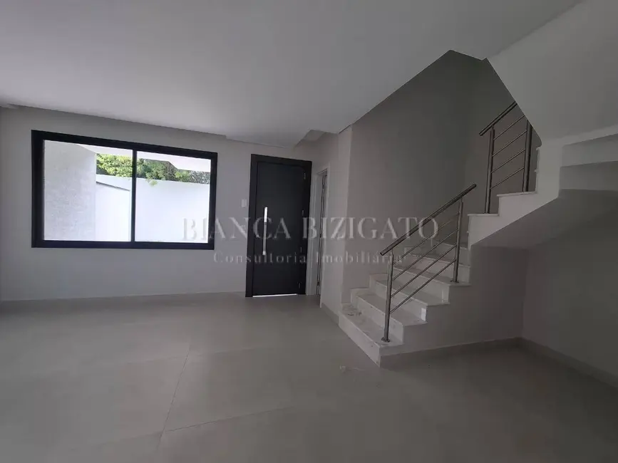 Casa de Condomínio com 3 quartos à venda, 159m2 em São Lourenço, Curitiba - PR - imagem 6 Foto 6 de Casa de Condomínio com 3 quartos à venda, 159m2 em São Lourenço, Curitiba - PR