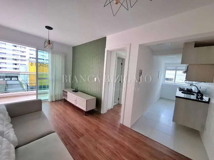 Foto 3 de Apartamento com 1 quarto à venda, 33m2 em Centro, Curitiba - PR
