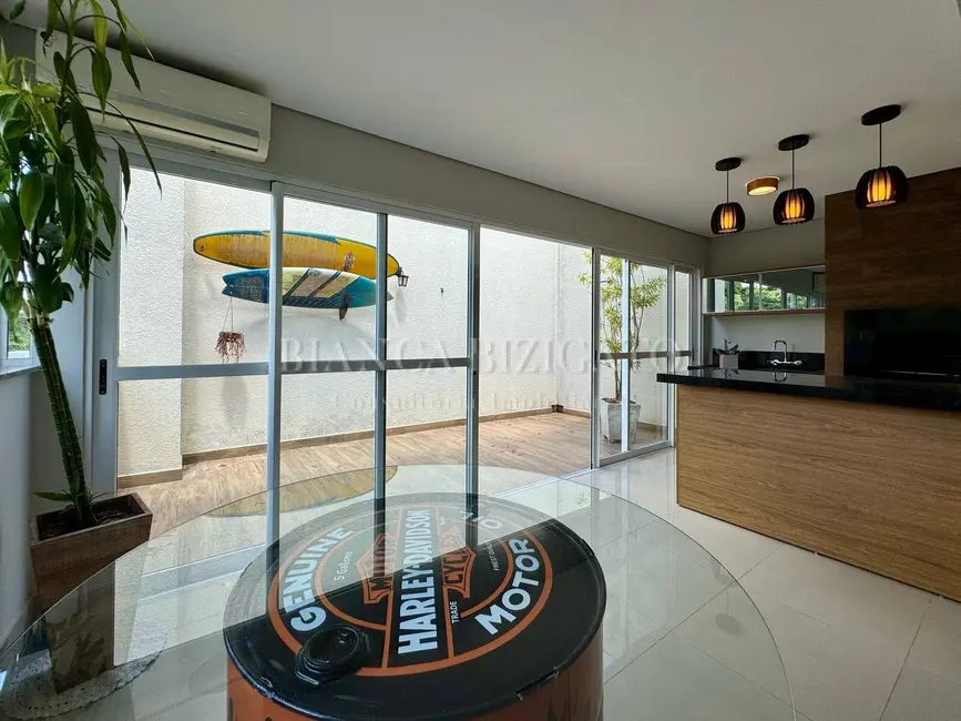 Apartamento com 2 quartos à venda, 115m2 em Santa Felicidade, Curitiba - PR - imagem 8 Foto 8 de Apartamento com 2 quartos à venda, 115m2 em Santa Felicidade, Curitiba - PR