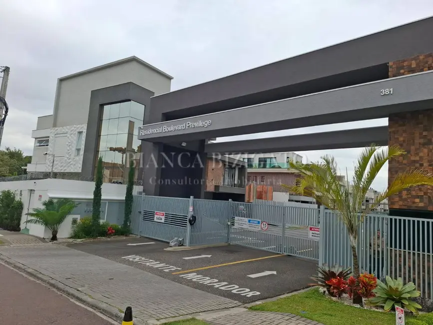 Casa com 3 quartos à venda em Uberaba, Curitiba - PR - imagem 2 Foto 2 de Casa com 3 quartos à venda em Uberaba, Curitiba - PR